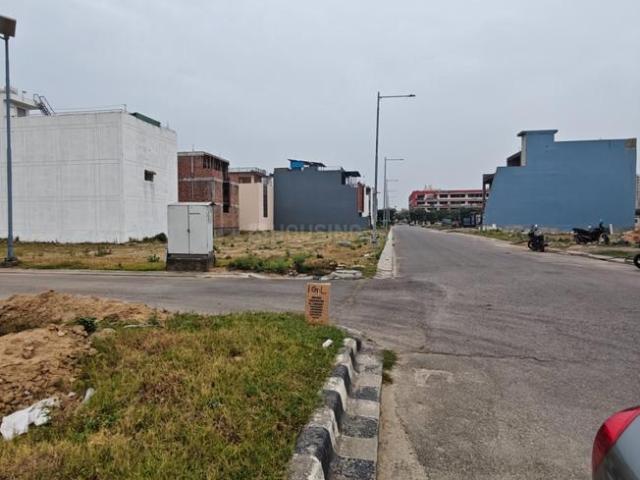 Residential Plot in Wave City for resale Ghaziabad. The reference number is 20597266