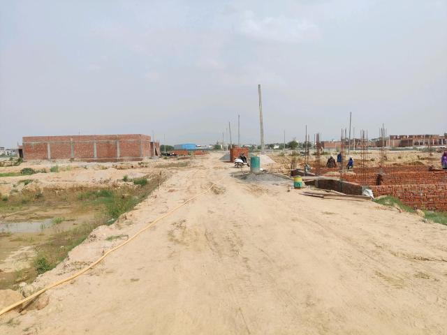 Residential Plot in Wave City for resale Ghaziabad. The reference number is 20710356
