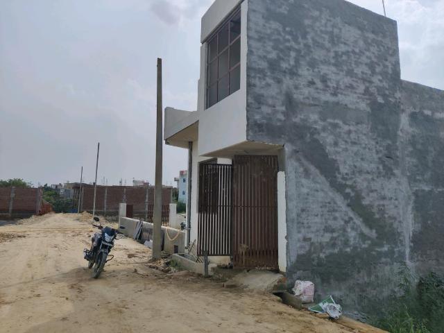 Residential Plot in Wave City for resale Ghaziabad. The reference number is 20710358