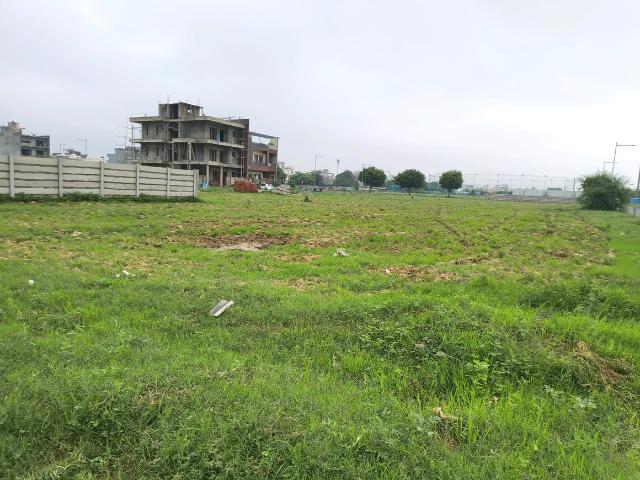Residential Plot in Wave City for resale Ghaziabad. The reference number is 20855751
