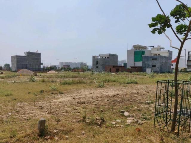 Residential Plot in Wave City for resale Ghaziabad. The reference number is 20855870