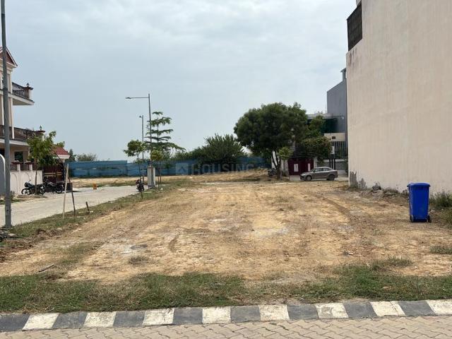 Residential Plot in Wave City for resale Ghaziabad. The reference number is 20882451