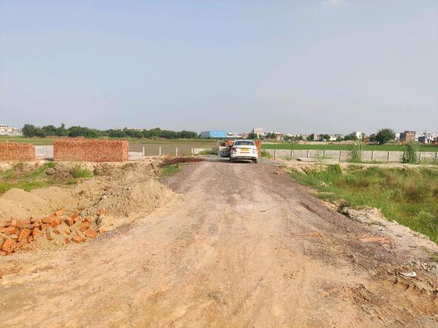 Residential Plot in Wave City for resale Ghaziabad. The reference number is 21076069