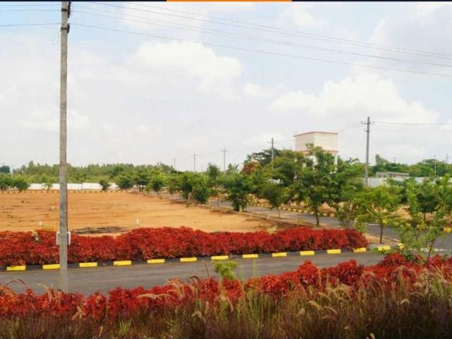 Residential Plot in West Sagarpur for resale New Delhi. The reference number is 9954524