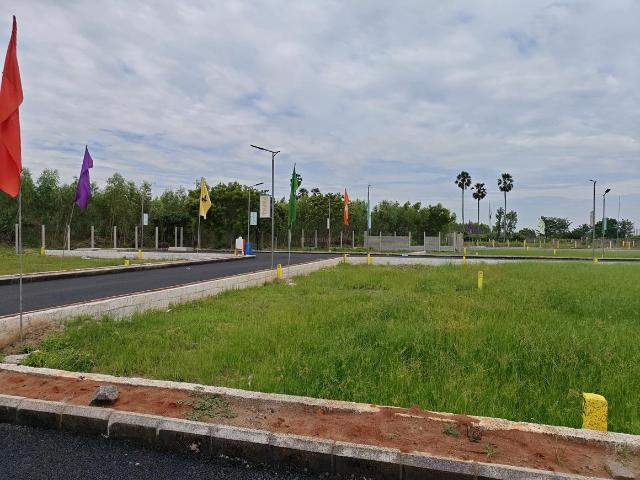 Residential Plot in West Tambaram for resale Chennai. The reference number is 17712369