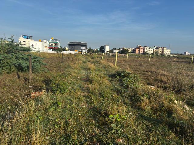 Residential Plot in West Tambaram for resale Chennai. The reference number is 20555843