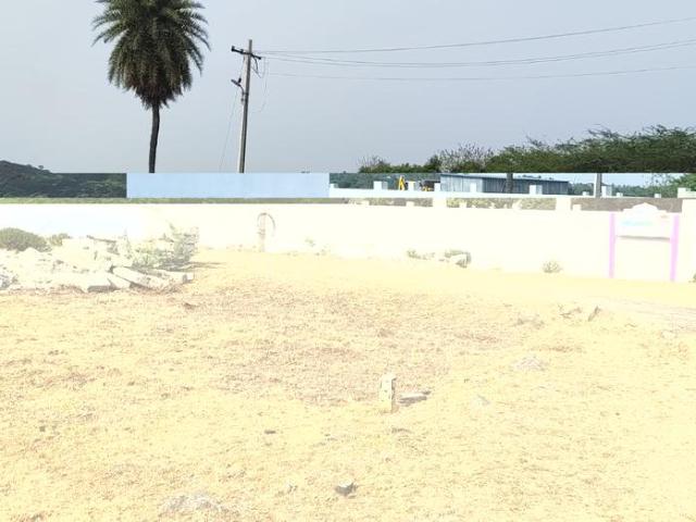 Residential Plot in West Tambaram for resale Chennai. The reference number is 20772086