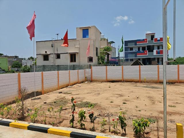 Residential Plot in West Tambaram for resale Chennai. The reference number is 20993076