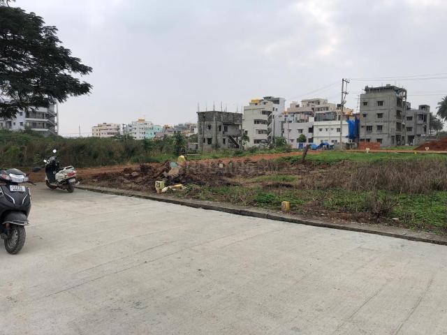 Residential Plot in Whitefield for resale Bengaluru. The reference number is 9728510