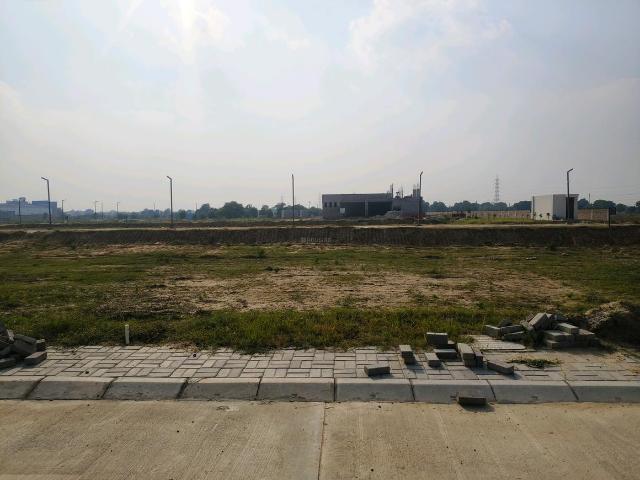 Residential Plot in Yakubpur for resale Jhajjar. The reference number is 21177782