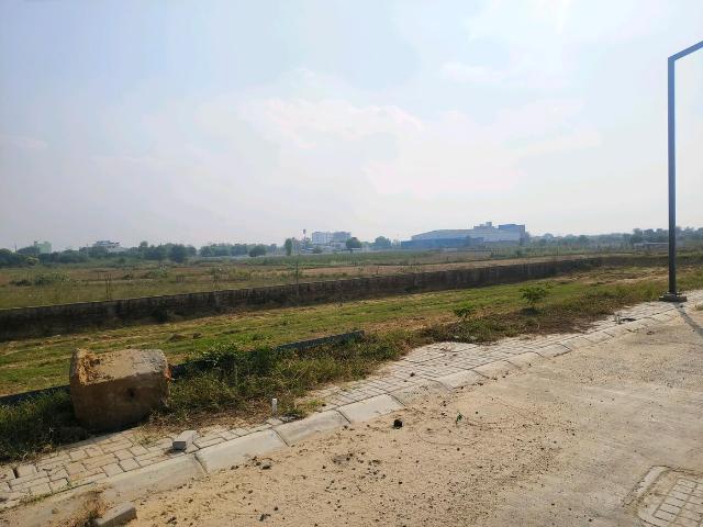 Residential Plot in Yakubpur for resale Jhajjar. The reference number is 21178592