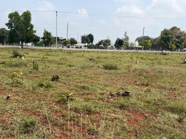 Residential Plot in Yandahalli for resale Mysore. The reference number is 21265536