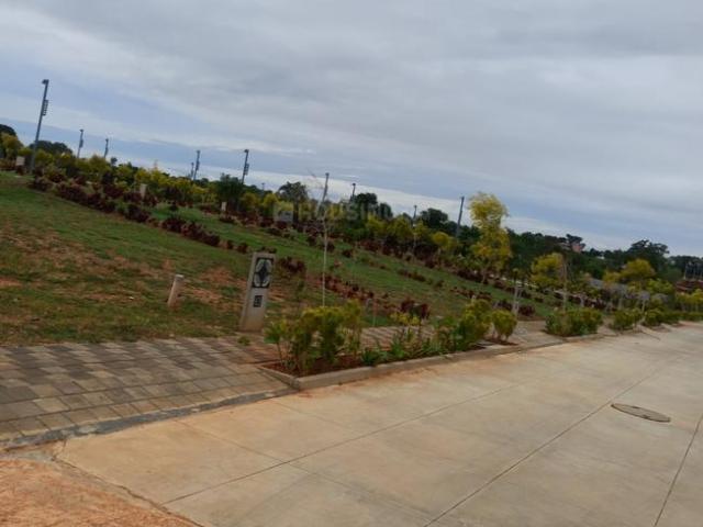Residential Plot in Yandahalli for resale Mysore. The reference number is 21324960