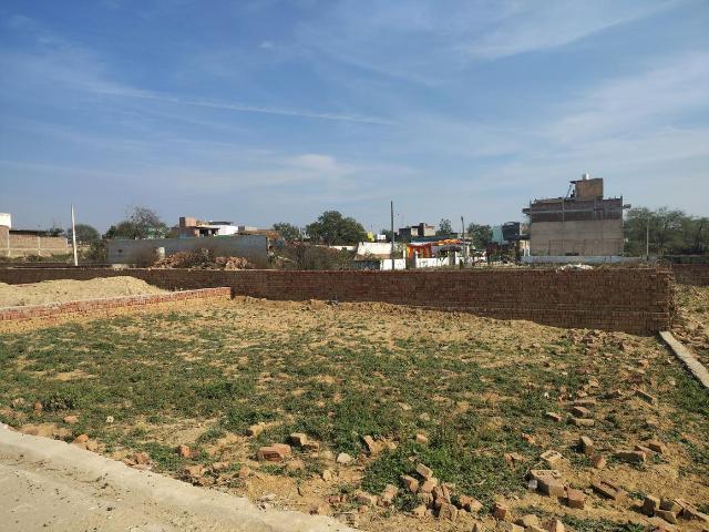 Residential Plot in Yeida for resale Greater Noida. The reference number is 18966185