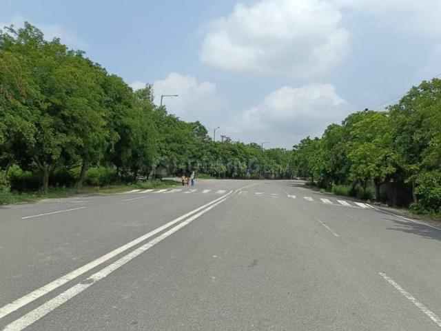 Residential Plot in Yeida for resale Greater Noida. The reference number is 20553908