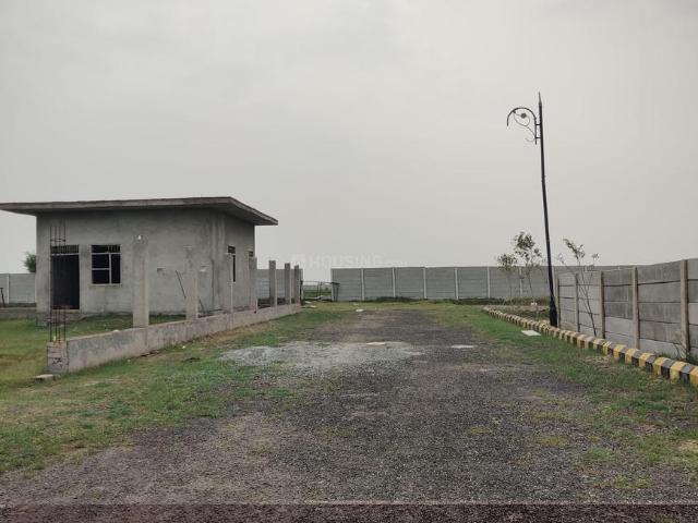 Residential Plot in Yeida for resale Greater Noida. The reference number is 20741165