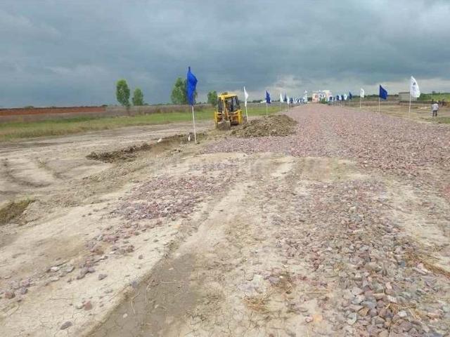 Residential Plot in Yeida for resale Greater Noida. The reference number is 20993053
