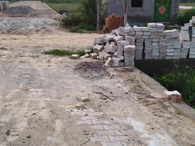 Residential Plot in Yeida for resale Greater Noida. The reference number is 20923047