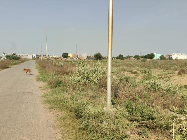 Residential Plot in Yeida for resale Greater Noida. The reference number is 21277754