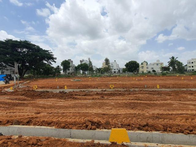 Residential Plot in Yelahanka for resale Bengaluru. The reference number is 20464131