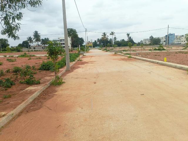 Residential Plot in Yelahanka New Town for resale Bengaluru. The reference number is 20831631