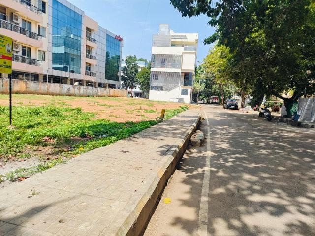 Residential Plot in Yelahanka New Town for resale Bengaluru. The reference number is 21180341