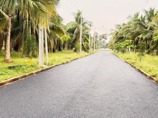 Residential Plot in Yendada for resale Visakhapatnam. The reference number is 21090377