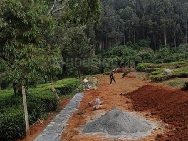 Residential Plot in Yercaud for resale Salem. The reference number is 20508656