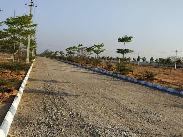 Residential Plot in Zaheerabad for resale Sangareddy. The reference number is 20449086