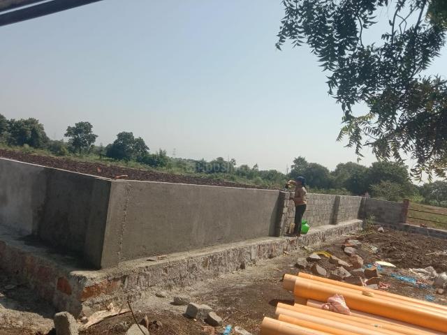 Residential Plot in Zaheerabad for resale Sangareddy. The reference number is 21209516