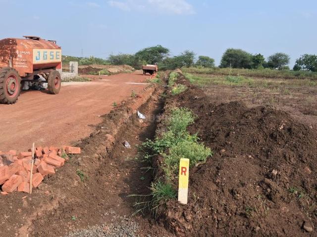 Residential Plot in Zaheerabad for resale Sangareddy. The reference number is 21250252