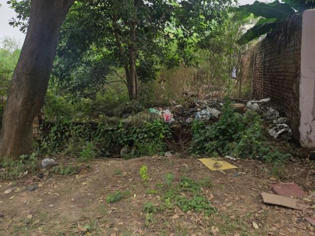 Residential Plot in Zeta I for resale Greater Noida. The reference number is 21131870