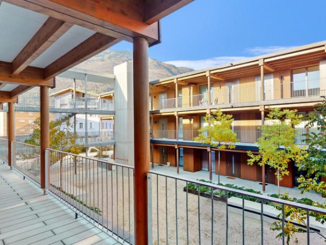 Residenza B.Village: elegante appartamento con terrazzo vivibile