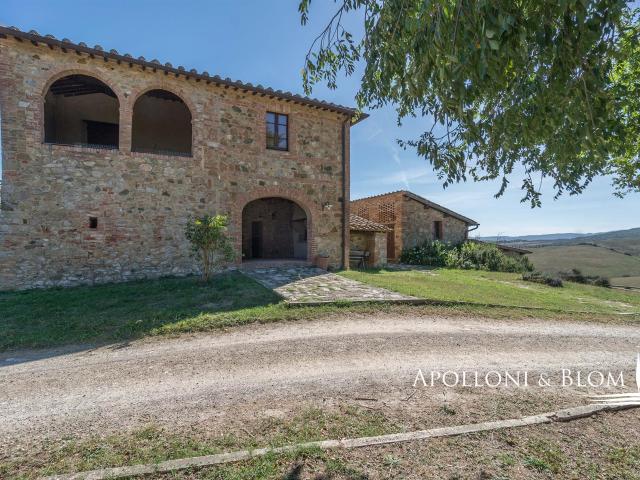 Residenza in pietra con loggia, Murlo, Siena – Toscana 180m² Murlo