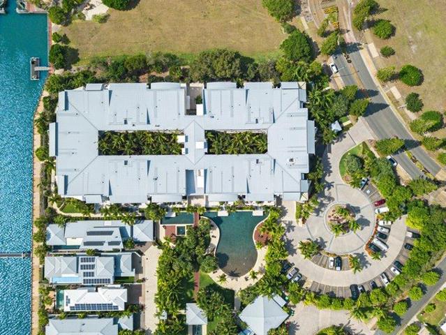 Resort Inspired Apartment Moments from Beaches, Dining & Hospital Precinct