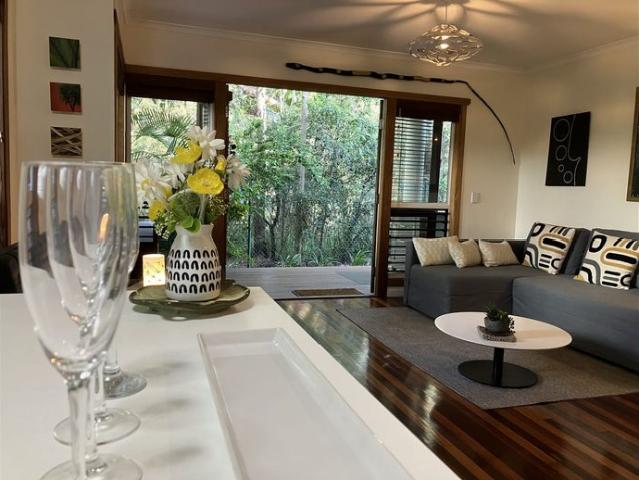 RESORT LIVING CENTRAL NOOSAVILLE