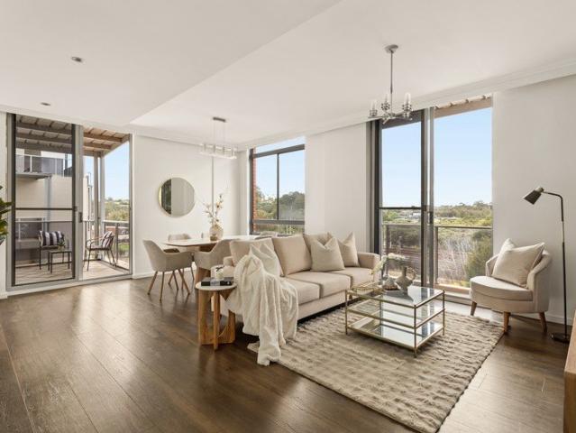 Resort Living with Expansive Alfresco Space