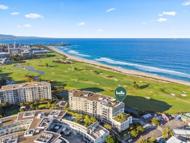 Resort lifestyle on the golf course for those over 55