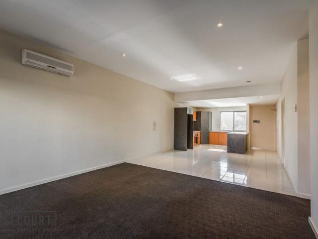 RESORT LIFESTYLE, CENTRAL LOCATION AT IT'S BEST