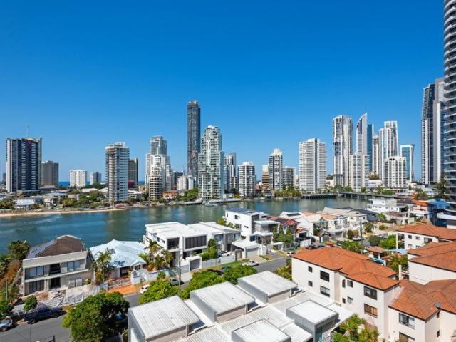 RESORT LIFESTYLE IN GREAT LOCATION