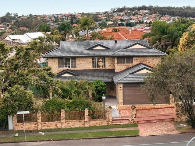 MUST BE SOLD! | RESORT STYLE 5 BEDROOM RETREAT | APPROX. 900m² | STRETTON CATCHMENT