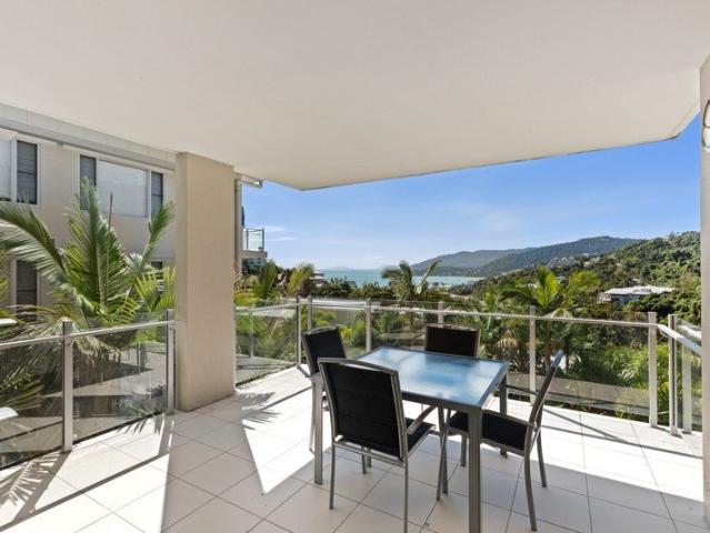 Resort Style Coastal Living in Airlie Beach