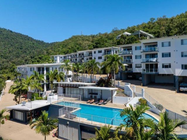 Resort Style Coastal Living in Airlie Beach