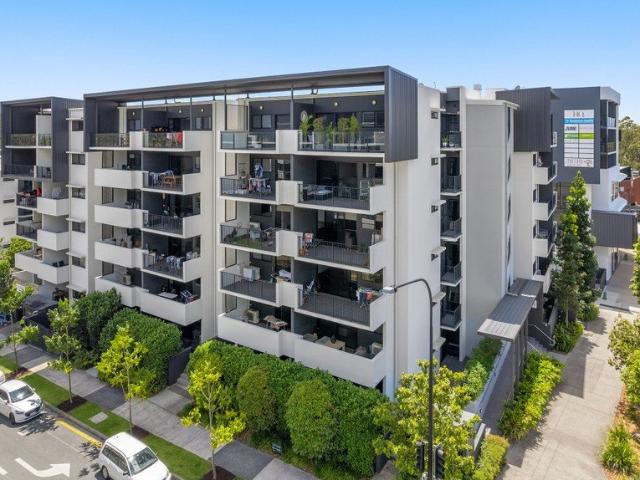 Resort Style Apartment in Prime Sippy Downs Location
