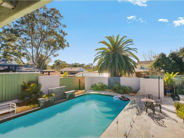 Resort Style Executive Family Living on a Spacious 922sqm Block