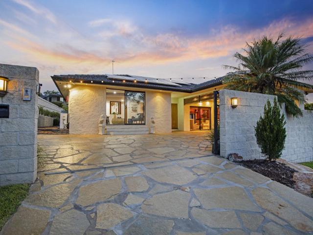 Resort Style Family Oasis with Pool, Furnished Billiard Room + Pool & Garden Maintenance Included