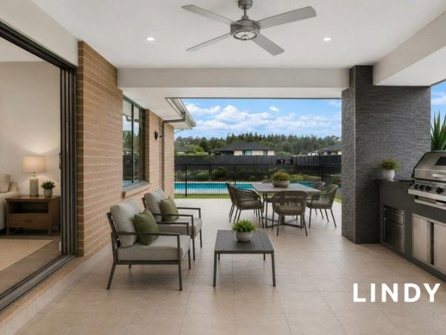 Resort Style Family Entertainer on 1,599sqm with Subdivision Potential STCA