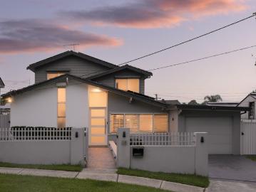 Resort Style Family Entertainer with Pool, Alfresco & Multiple Living Areas