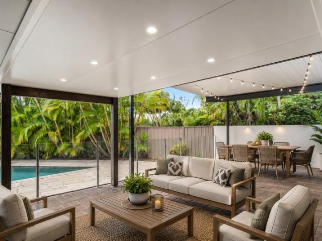 Resort Style Family Living with Pool and Entertainer's Alfresc
