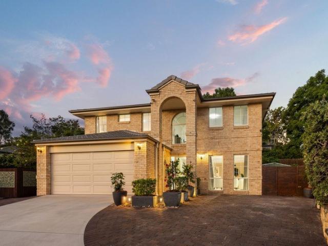 Resort Style Family Living with Pool, Space & Privacy